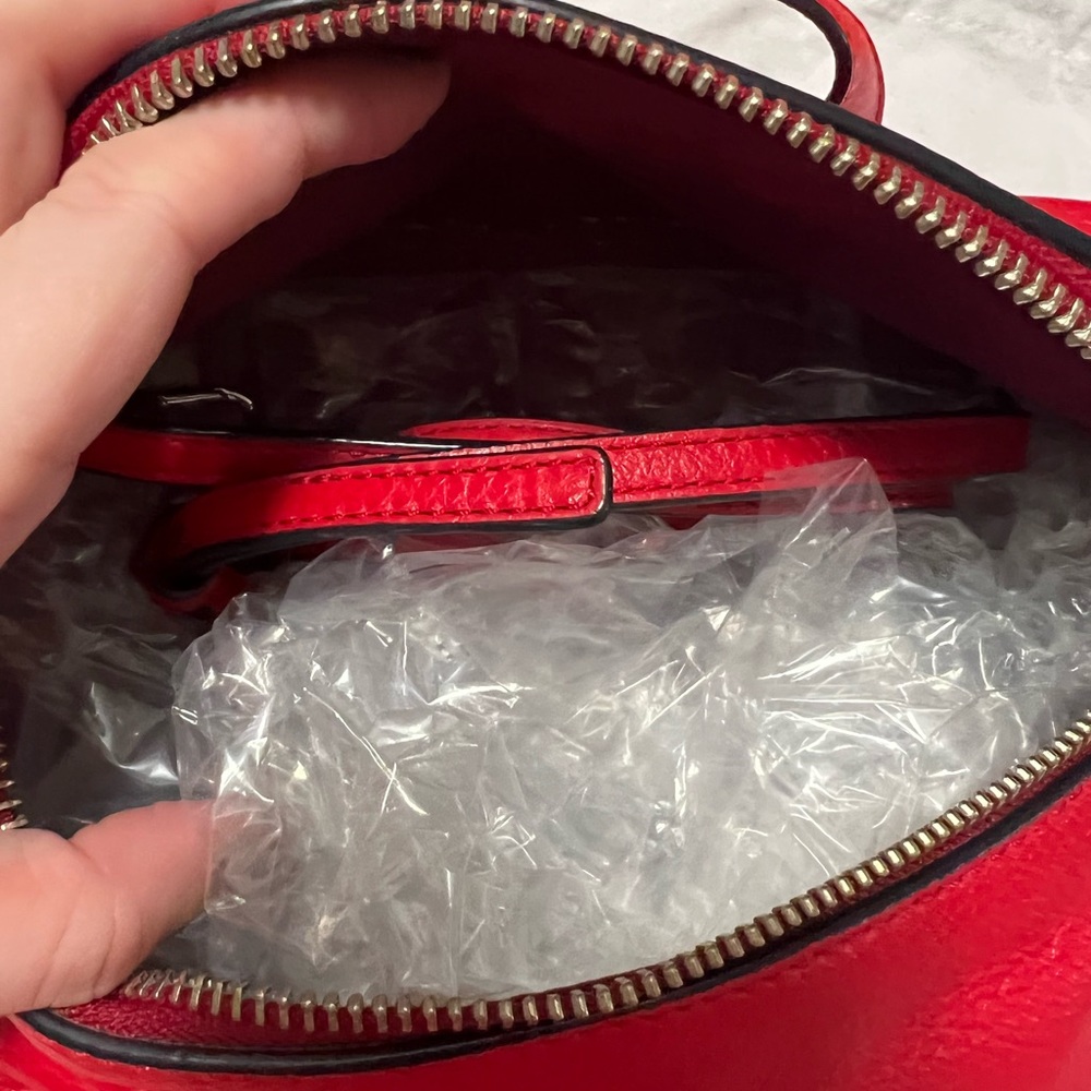 Like new Marc by Marc jacobs canteen style bag - Picture 12 of 16